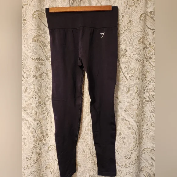 Gymshark - Picture 1 of 2